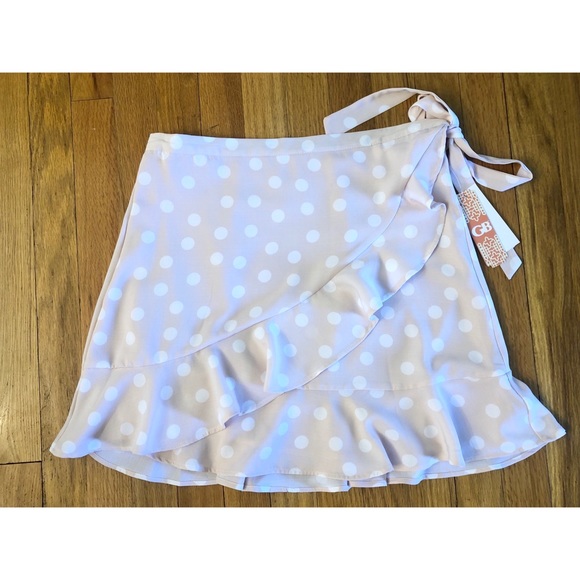 Pink polka dot wrap skirt - Picture 2 of 3